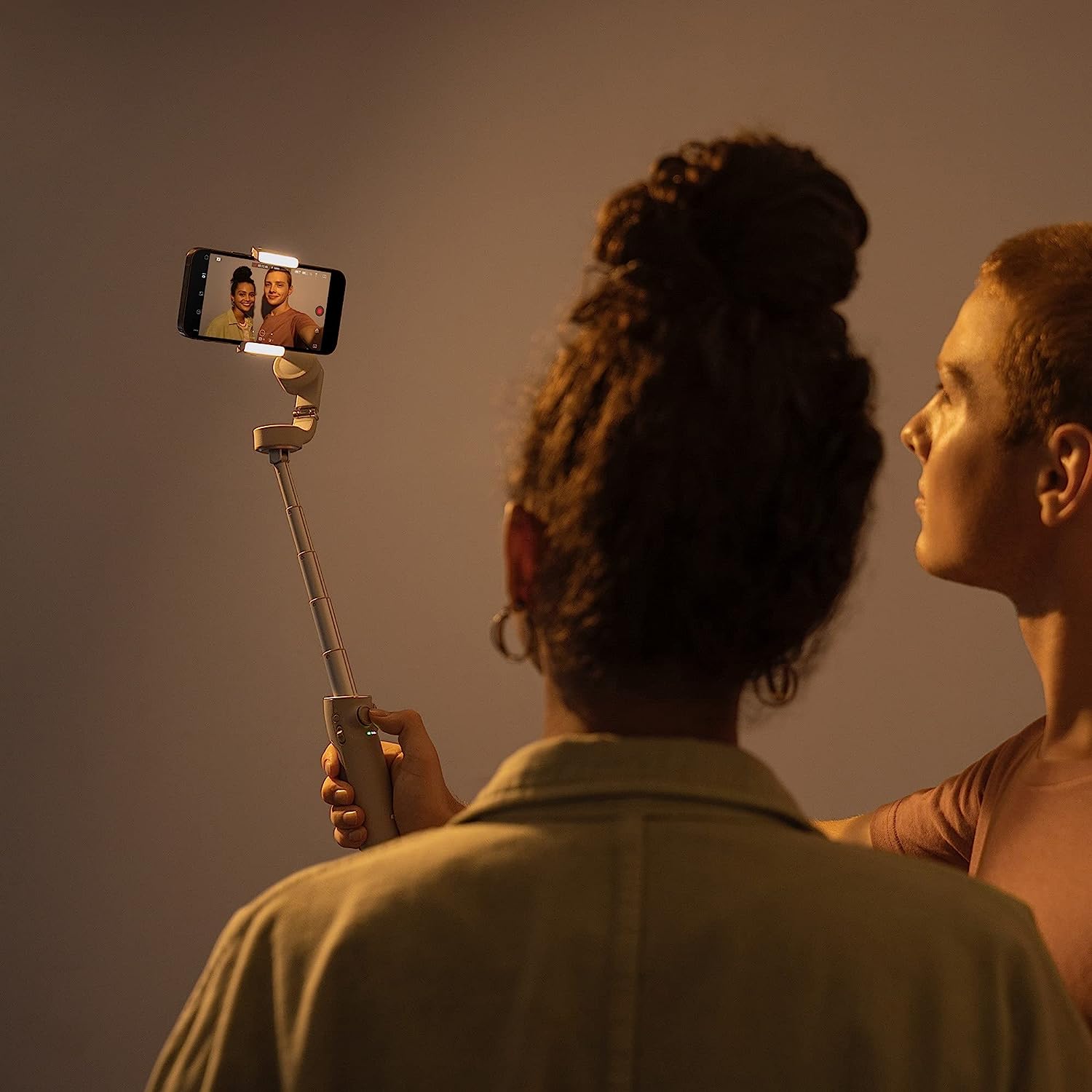 DJI OM Fill Light Phone Clamp – DJI Hasselblad