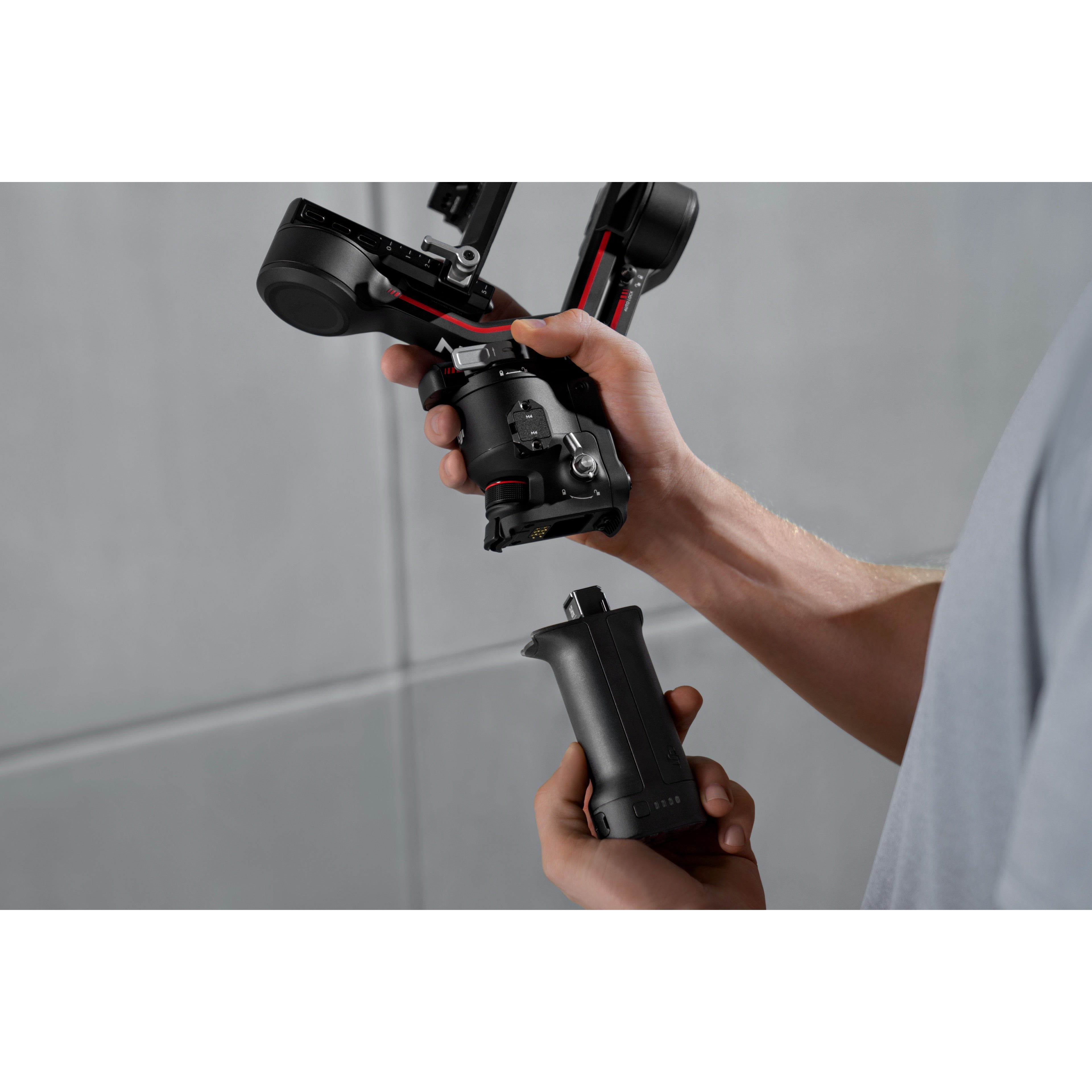 DJI RS BG21 Battery Grip for RS 3 / RS 4 / Focus Pro – DJI Hasselblad