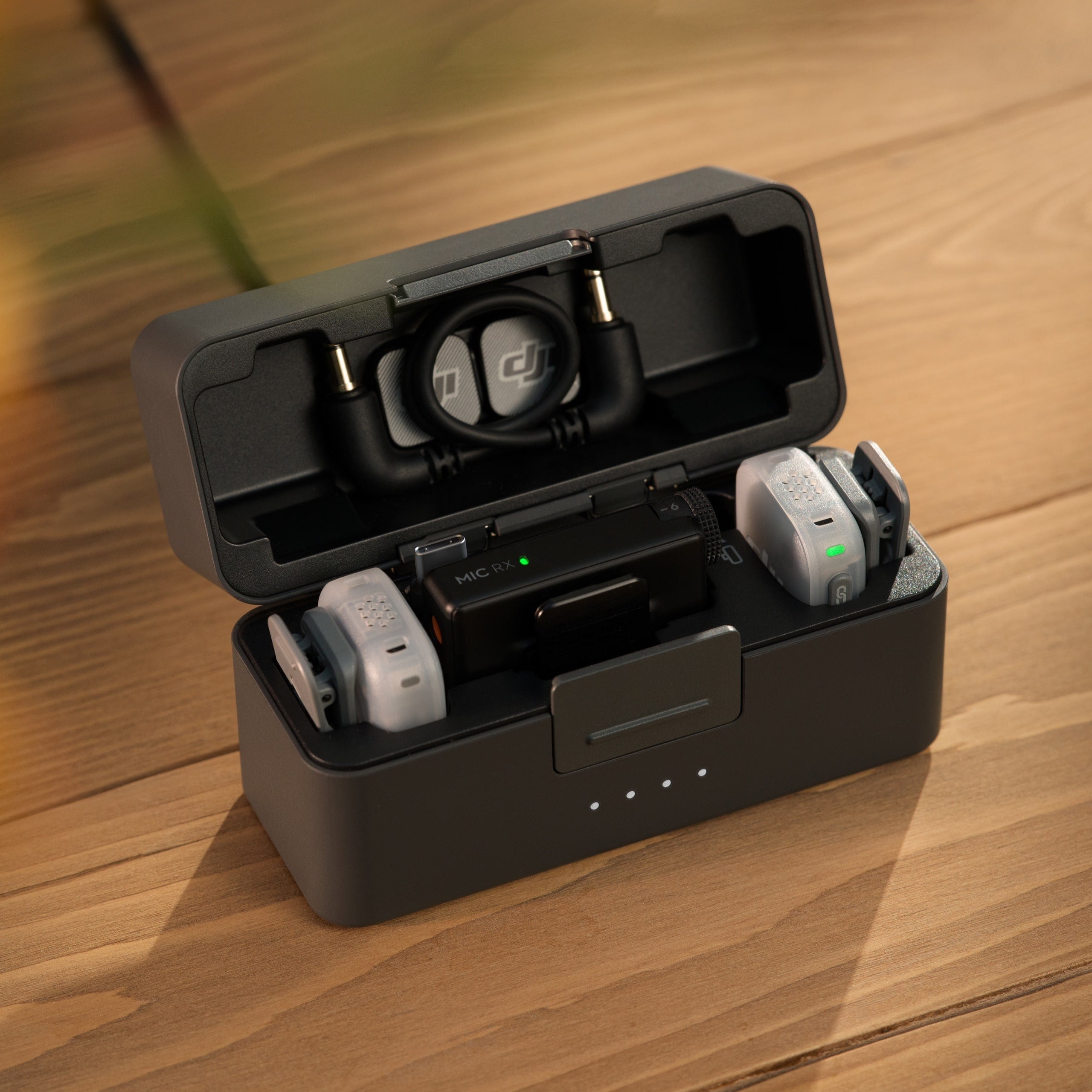 DJI MIC　バッテリーケース DJI Mic Mini 2 Charging Case – DJI Hasselblad
